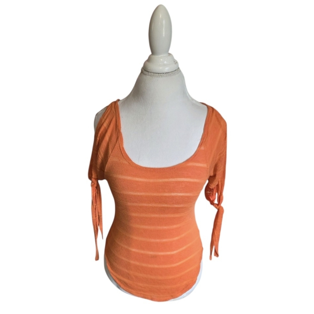 VENUS Orange Striped  Top Sz M